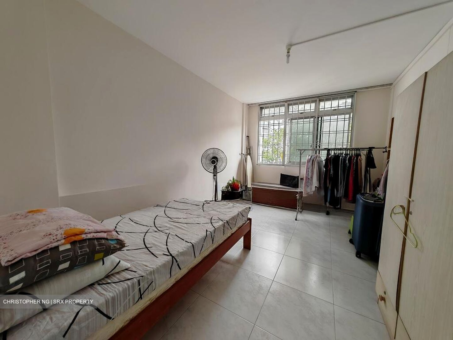 Blk 160 Yung Ping Road (Jurong West), HDB Executive #576888001